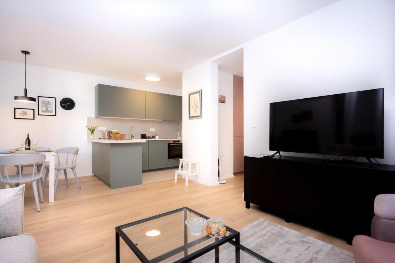 Appartement Billie With Balcony Split